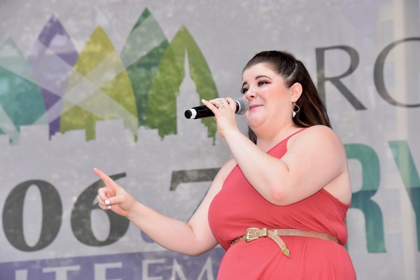 Photo Coverage: Ryann Redmond, Arielle Jacobs, and More Perform at Broadway in Bryant Park Image