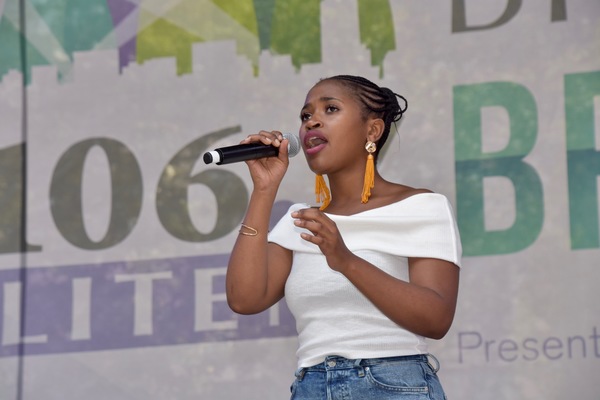 Photo Coverage: Ryann Redmond, Arielle Jacobs, and More Perform at Broadway in Bryant Park  Image