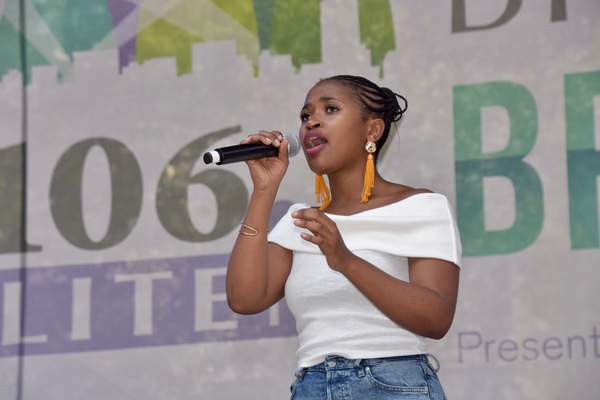 Photo Coverage: Ryann Redmond, Arielle Jacobs, and More Perform at Broadway in Bryant Park Image