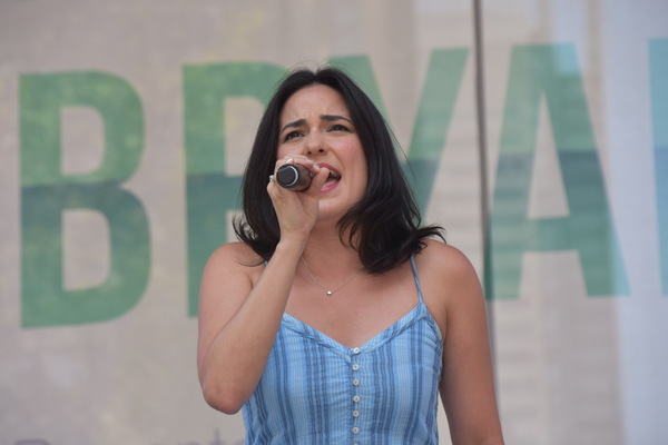 Photo Coverage: Ryann Redmond, Arielle Jacobs, and More Perform at Broadway in Bryant Park Image