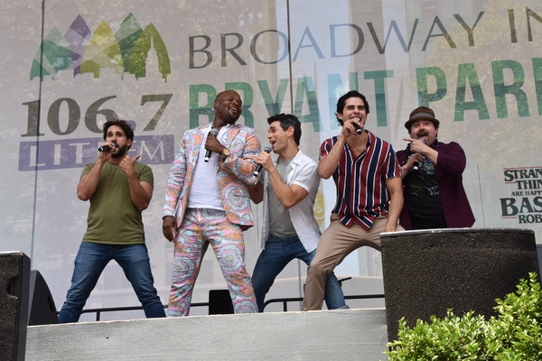 Photo Coverage: Ryann Redmond, Arielle Jacobs, and More Perform at Broadway in Bryant Park  Image