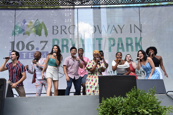 Photo Coverage: Ryann Redmond, Arielle Jacobs, and More Perform at Broadway in Bryant Park  Image