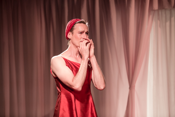 Photo Flash: First Look at SOUTHERN BELLES at King's Head Theatre Image