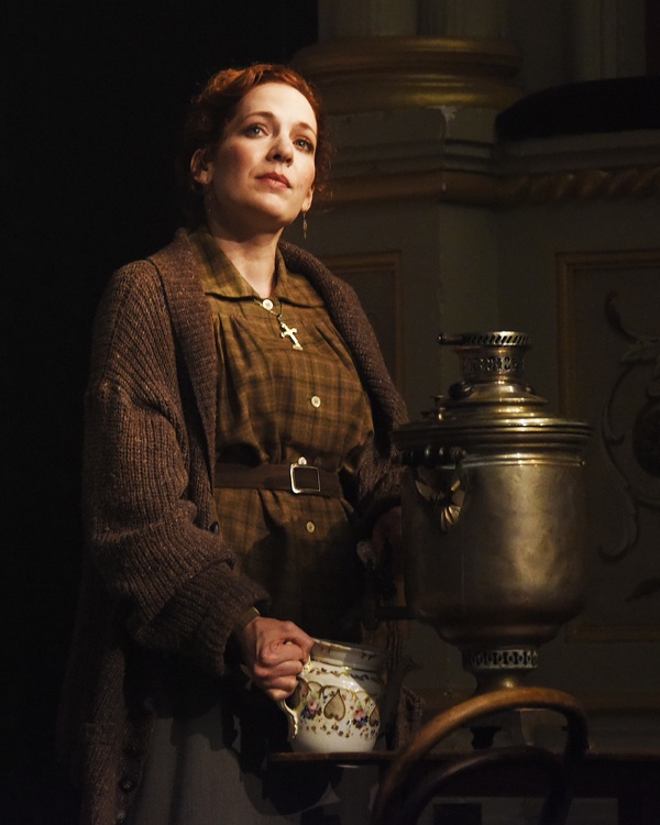 Photo Flash: First Look at UNCLE VANYA at Theatre Royal Bath Image