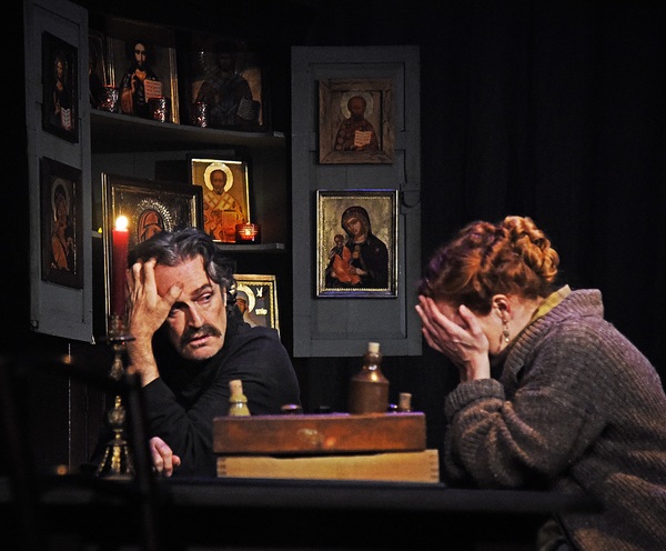 Photo Flash: First Look at UNCLE VANYA at Theatre Royal Bath Image
