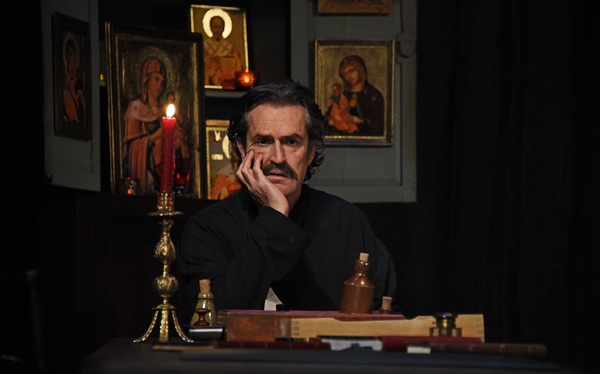Photo Flash: First Look at UNCLE VANYA at Theatre Royal Bath Image