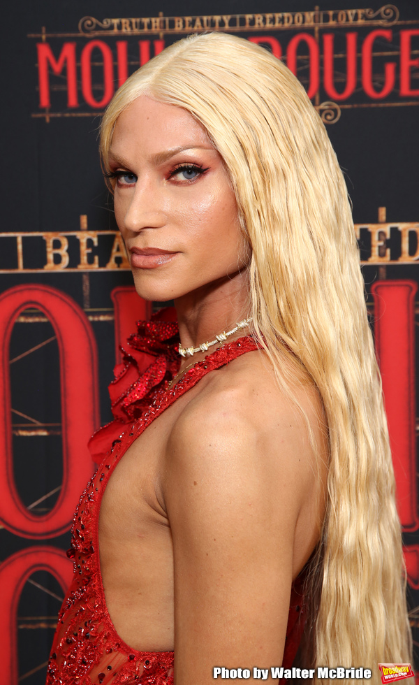 Photo Coverage: On the Opening Night Red Carpet for MOULIN ROUGE! Image
