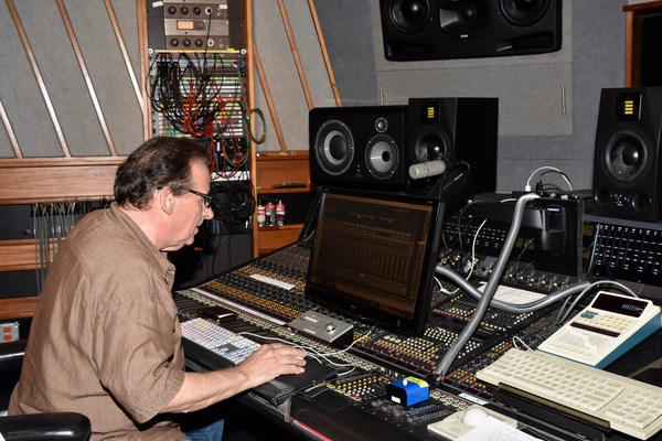 Photo Coverage: Mark William Records 'Come Croon With Me' Image