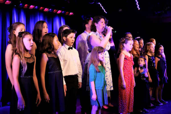 Photo Flash: Lauren Elder, Audrey Bennett, Fiona Quinn Highlight IN THE SPOTLIGHT Cabaret 