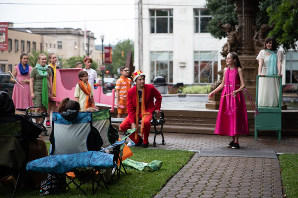 Photo Coverage: The Lancaster Playhouse Presents MY EMPERORS NEW CLOTHES by Larry Shue Image