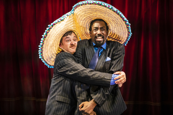 Photo Flash: First Look at KISS ME, KATE at The Watermill Theatre Image