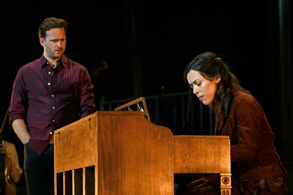 Photo Flash: Get A First Look At ONCE At Pittsburgh CLO Image