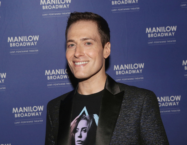 Photo Flash: Barry Manilow Celebrates Opening Night on Broadway Image