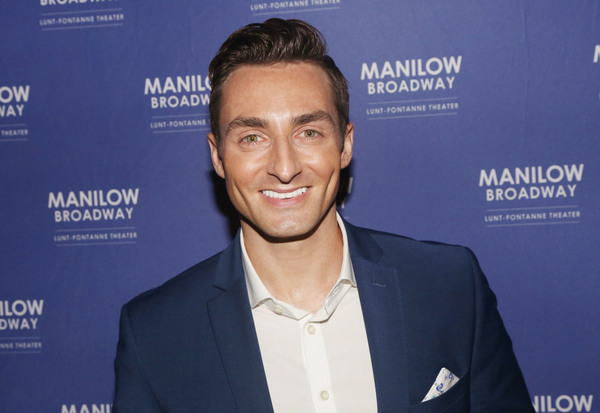 Photo Flash: Barry Manilow Celebrates Opening Night on Broadway Image