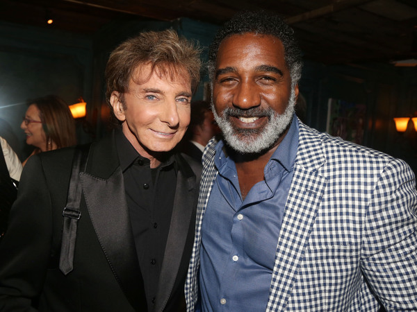 Photo Flash: Barry Manilow Celebrates Opening Night on Broadway Image