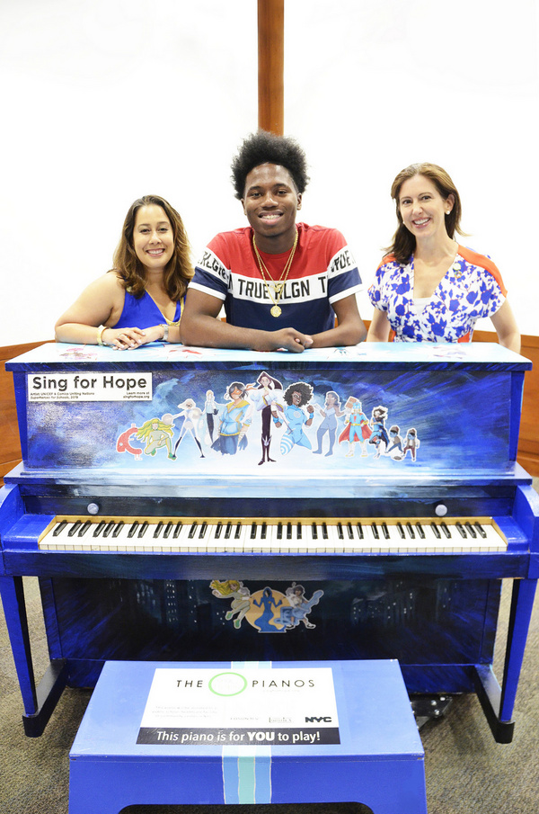 Photo Flash: UNICEF, Sing For Hope HandaHarmony, & Juilliard Bring Youth & Arts Into Global Development 