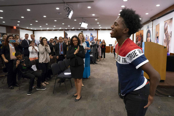 Photo Flash: UNICEF, Sing For Hope HandaHarmony, & Juilliard Bring Youth & Arts Into Global Development Image