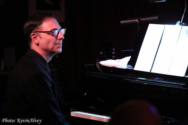 Photo Flash: Natalie Douglas Returns To Broadway at Birdland Image