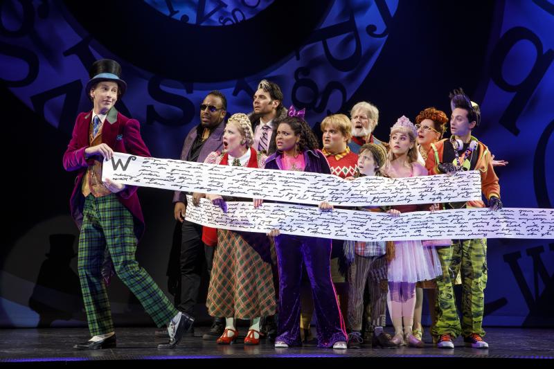 Review: CHARLIE AND THE CHOCOLATE FACTORY at the Paramount Brims with Pure Imagination 