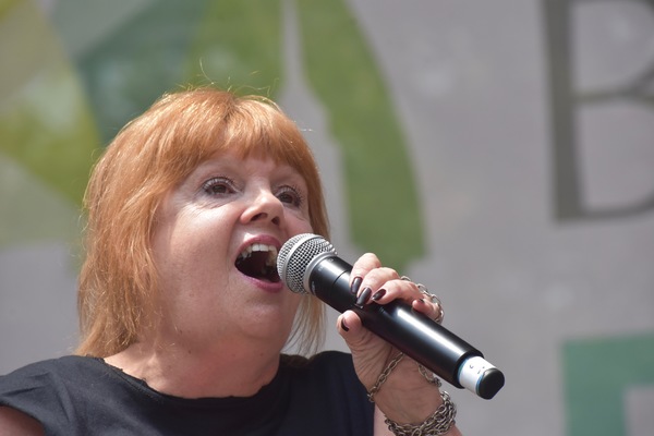 Annie Golden Photo