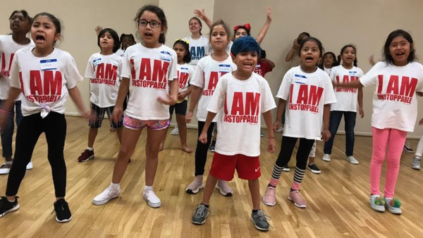 Photo Flash: Tony Award-Winner Sergio Trujillo Visits R.Evolución Latina's Summer Camp Image