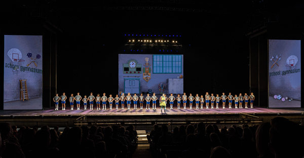 Photo Flash: The Muny's MATILDA Doesn't Let Little Stop Them Image