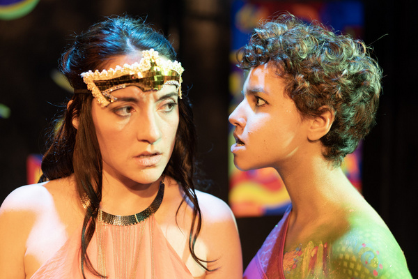 Photo Flash: First Look At SUENO DE UNA NOCHE DE VERANO At The Kraine Theater Image
