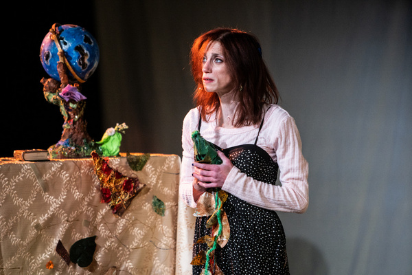 Photo Flash: First Look at PASSAGEWAYS at HERE Image