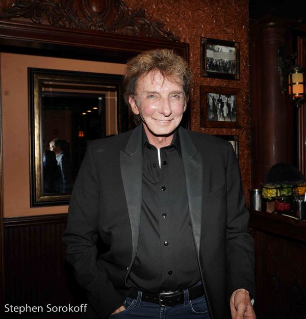 Barry Manilow Photo