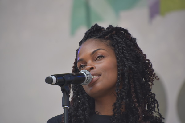 Photo Coverage: OKLAHOMA!, PRETTY WOMAN & More Sing Out at Broadway in Bryant Park Image
