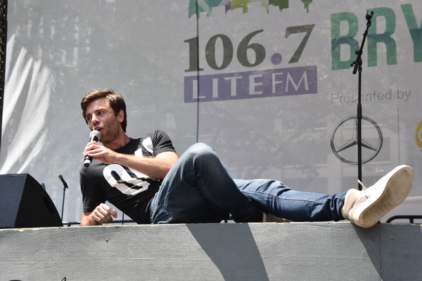 Photo Coverage: OKLAHOMA!, PRETTY WOMAN & More Sing Out at Broadway in Bryant Park Image