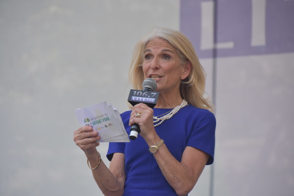 Photo Coverage: OKLAHOMA!, PRETTY WOMAN & More Sing Out at Broadway in Bryant Park Image