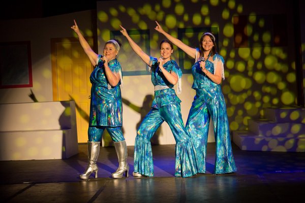 Photo Flash: Get A First Look At MAMMA MIA! At The Sauk Image