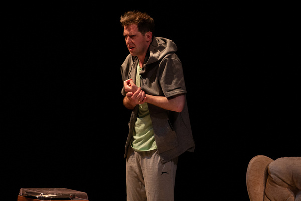 Photo Flash: SKIN IN THE GAME Transfers To London 