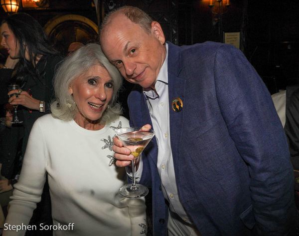 Review: Jamie deRoy and friends Play The Friars Club Image