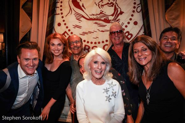 Review: Jamie deRoy and friends Play The Friars Club 