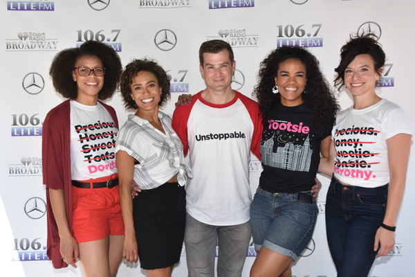 Photo Coverage: Casts of TOOTSIE, MEAN GIRLS and More Sing Out in Bryant Park! Image