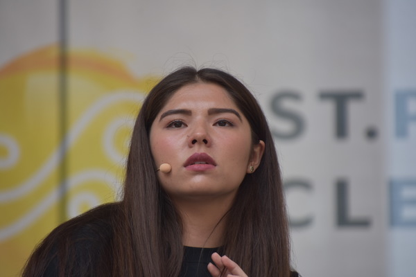 Photo Coverage: Casts of TOOTSIE, MEAN GIRLS and More Sing Out in Bryant Park! Image