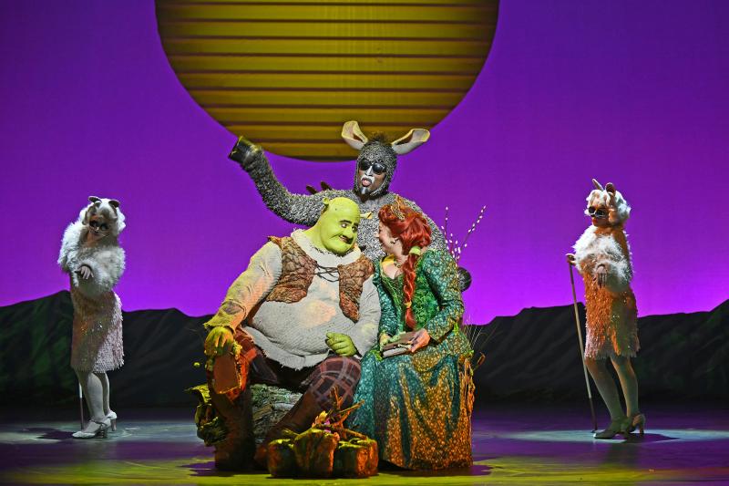 Review: 3-D Theatricals' Revisit with SHREK Offers Colorful Cheeky Fun 