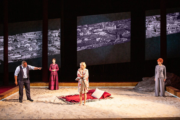 Photo Flash: First Look At ROMEO & JULIET At The Old Globe Image