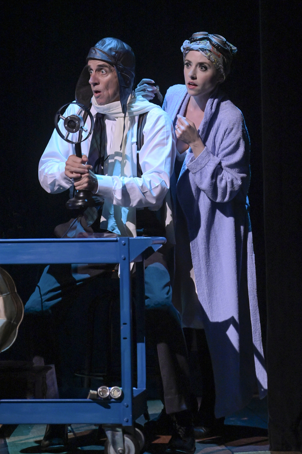 Photo Flash: First Look at TheatreWorks' THE 39 STEPS Image