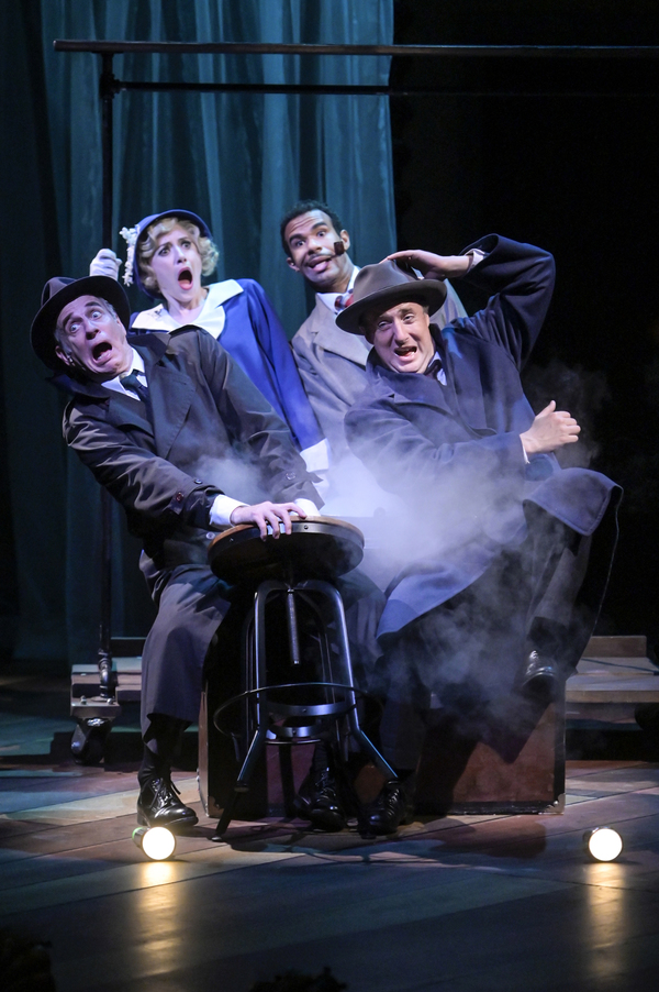 Photo Flash: First Look at TheatreWorks' THE 39 STEPS Image