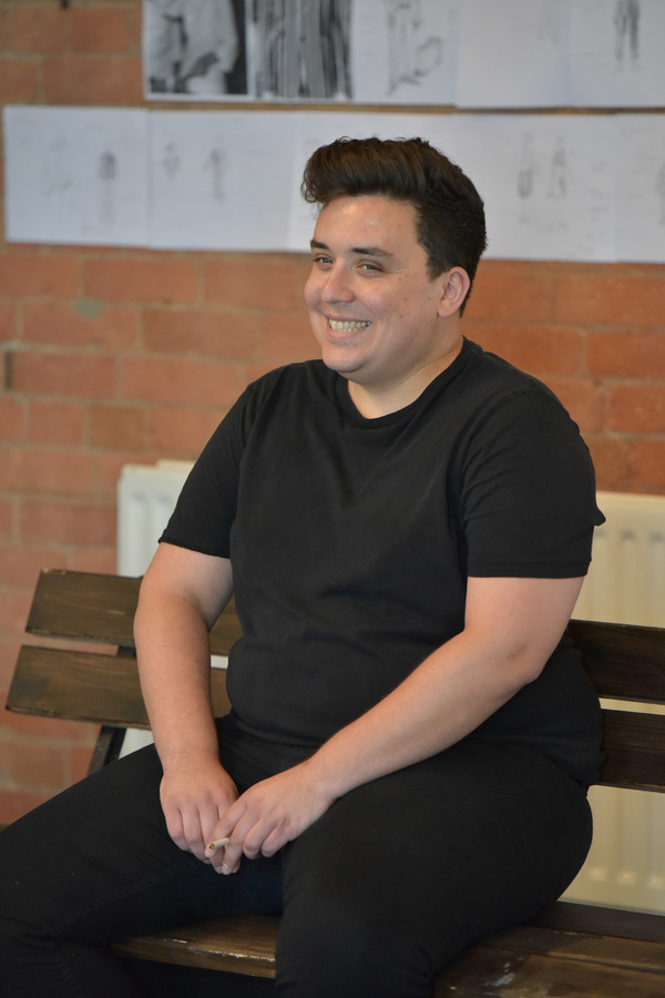 Photo Flash: Inside Rehearsal For Derby Theatre and Queen's Theatre Hornchurch's ONE MAN, TWO GUVNORS 