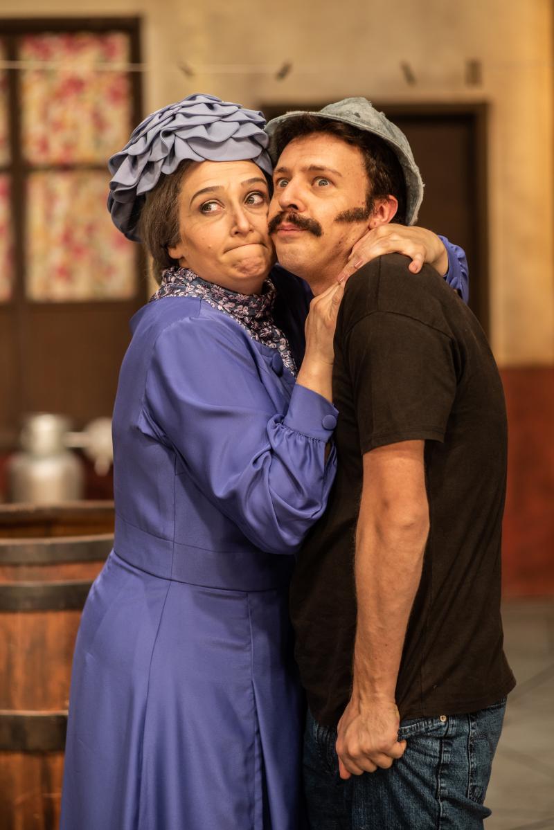 Review: Dealing with Affective Memory and with an Unpublished Libretto CHAVES - UM TRIBUTO MUSICAL  (El Chavo - A Musical Tribute) Opens This Week in Sao Paulo Image