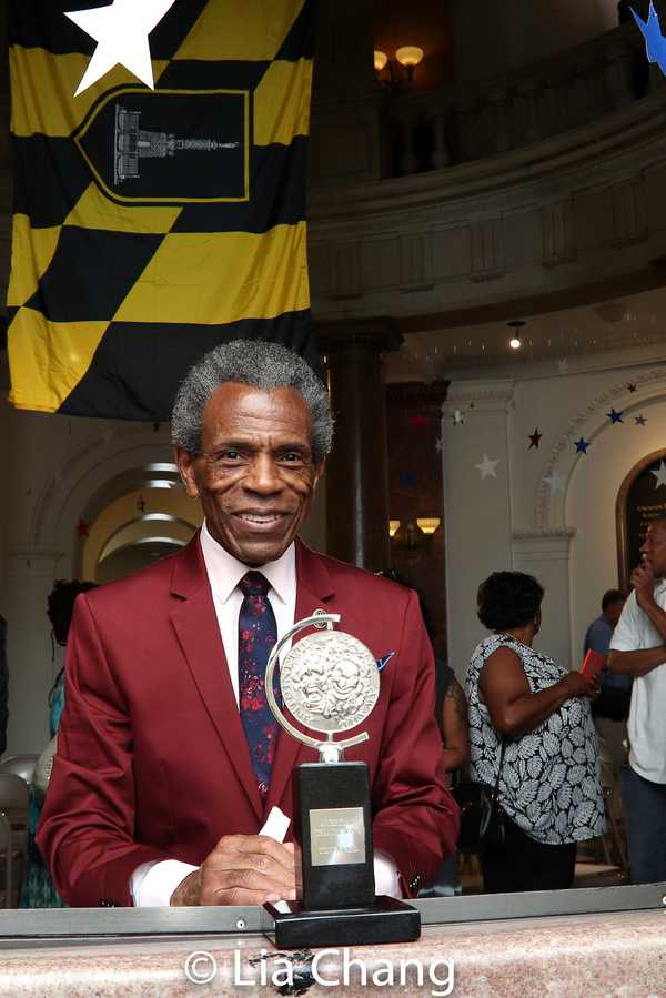 Photo Flash: Andre De Shields Receives Key To The City Of Baltimore Image