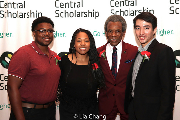 Photo Flash: Andre De Shields Receives Key To The City Of Baltimore Image