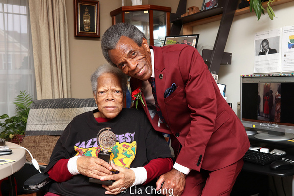 Photo Flash: Andre De Shields Receives Key To The City Of Baltimore Image