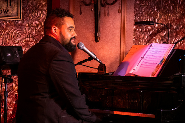 Exclusive Photo Flash: Jeremy Stolle and Friends Perform at Feinstein's/54 Below Image