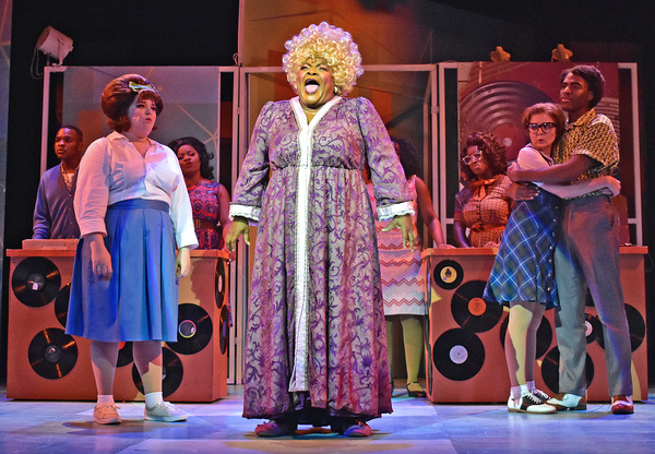 Photo Flash: Beef & Boards Dinner Theatre Presents HAIRSRPAY 