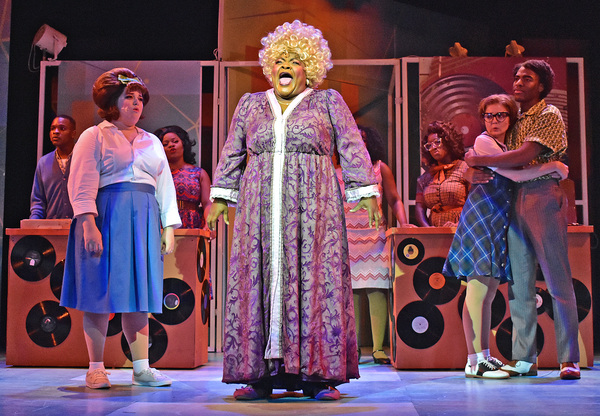 Photo Flash: Beef & Boards Dinner Theatre Presents HAIRSRPAY Image